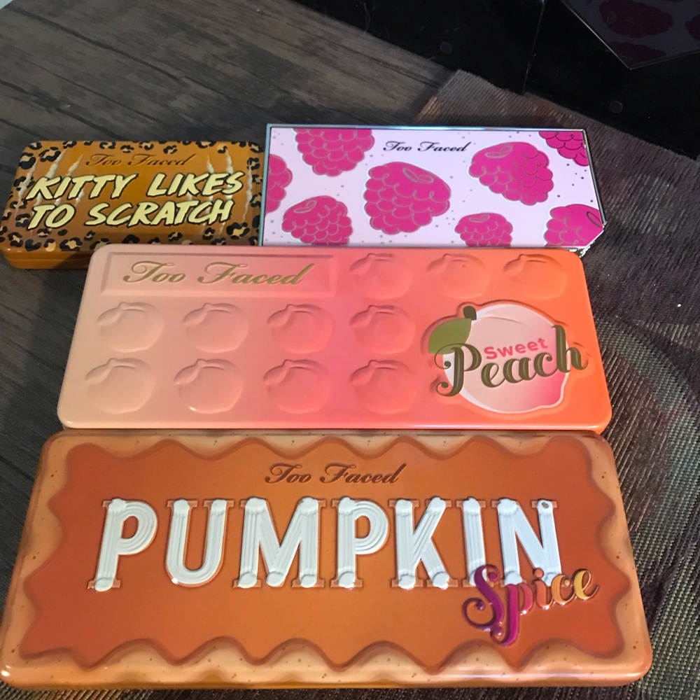 Too faced makeup bundle